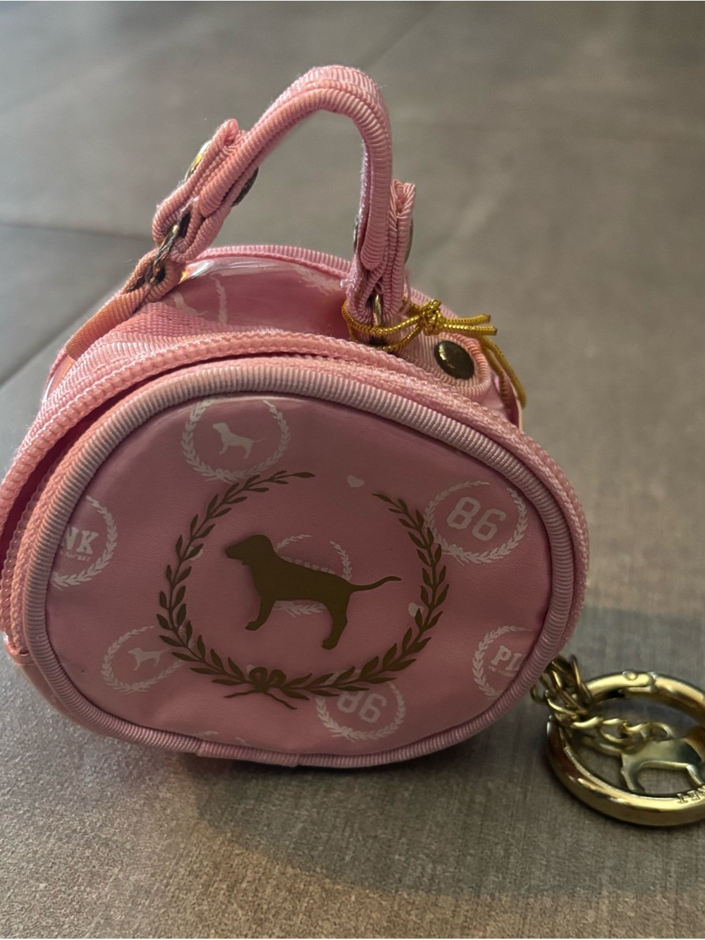 Victoria secret dog 86 mini keychain Pink Pooch Logo Mini Purse Keychain